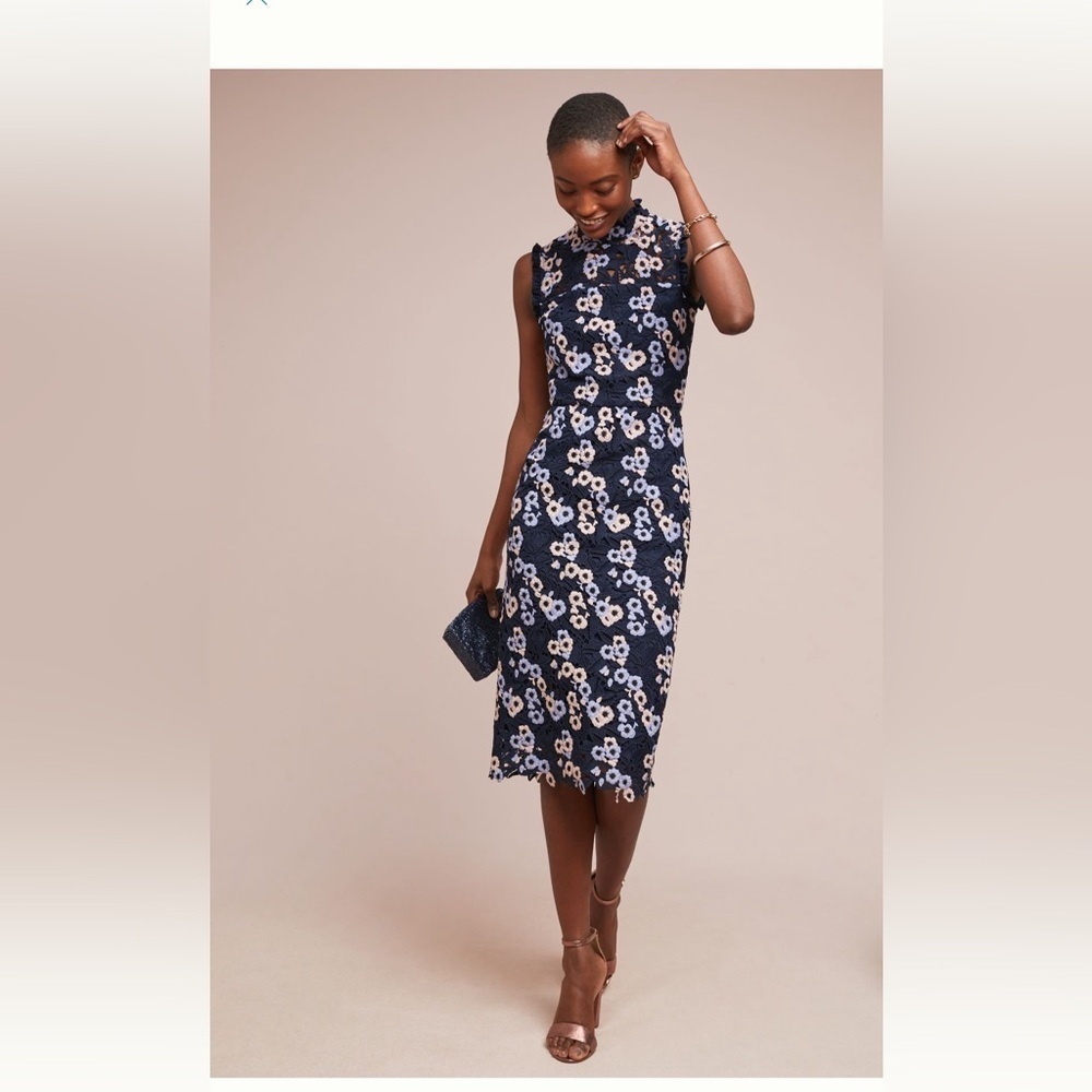 ML Monique Lhuillier Daisy Lace Dress